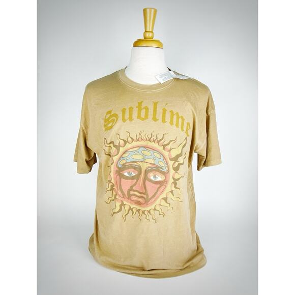 NWT American Eagle Band Tee Sublime Light Brown Men’s T-Shirt Sz M - Picture 1 of 9